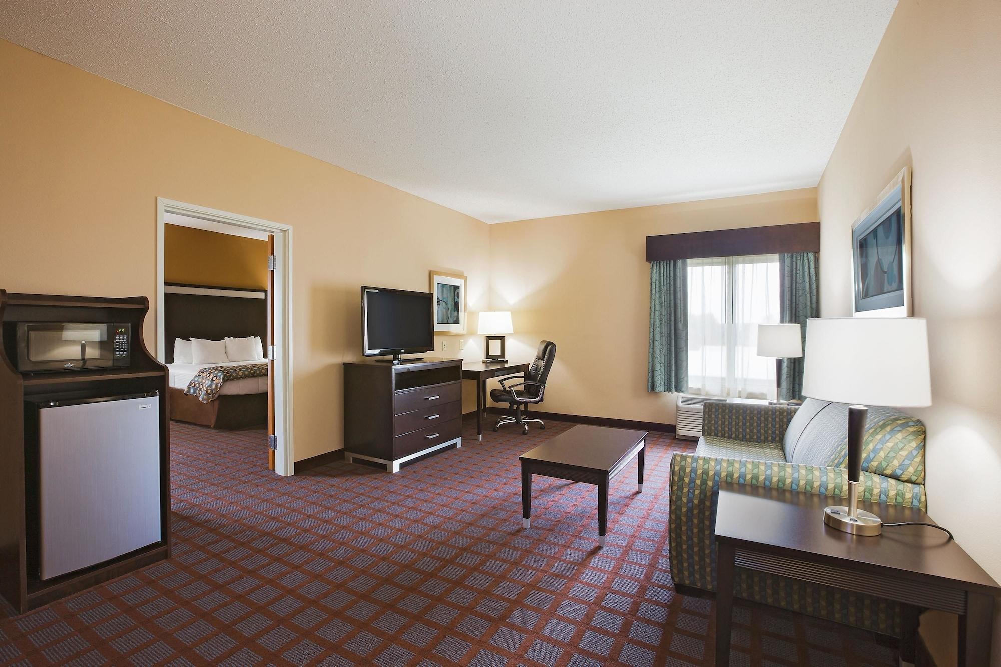 La Quinta By Wyndham Indianapolis Airport Plainfield Hotel Exterior foto